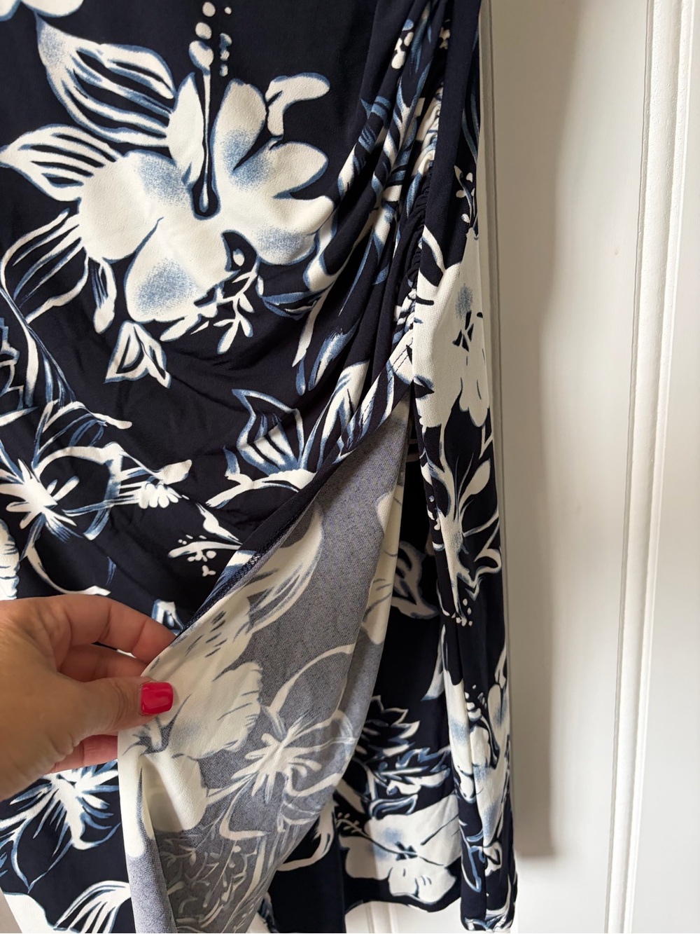NWT Lauren Ralph Lauren Navy White Floral Ruched Faux Wrap Sheath Dress 14P - Picture 2 of 11